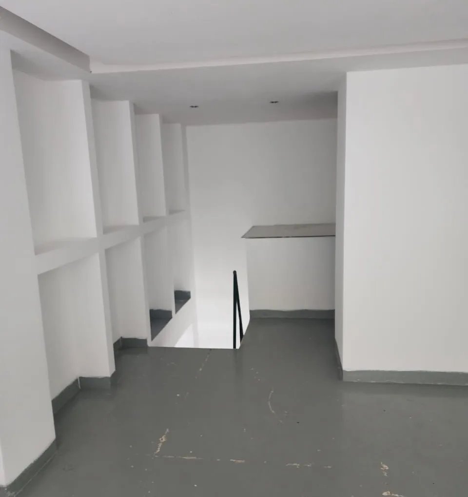 Shop for Sale in Sin El Fil — الصورة 2