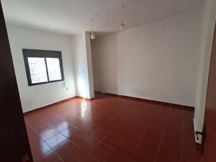 Office for Rent in Jdeideh — الصورة 4