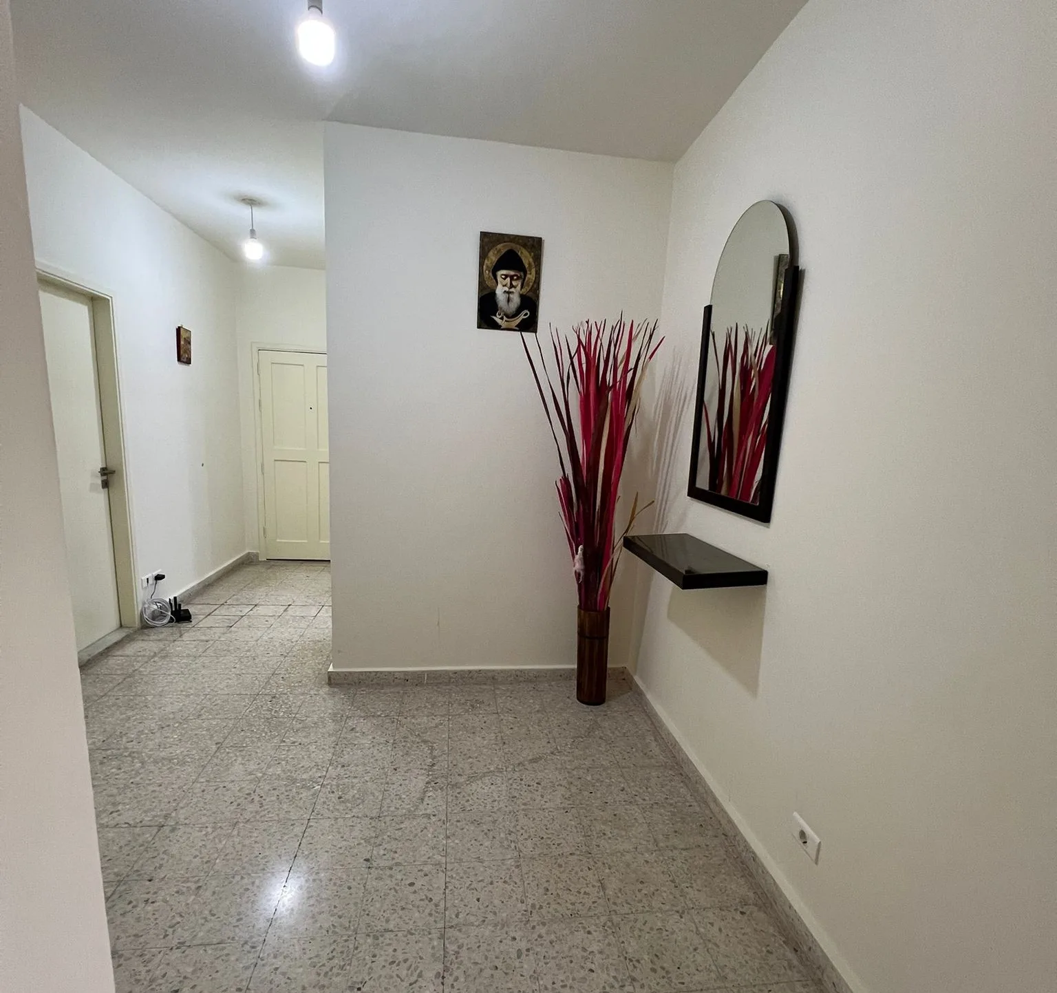 Apartment for Sale in Bsalim — الصورة 2
