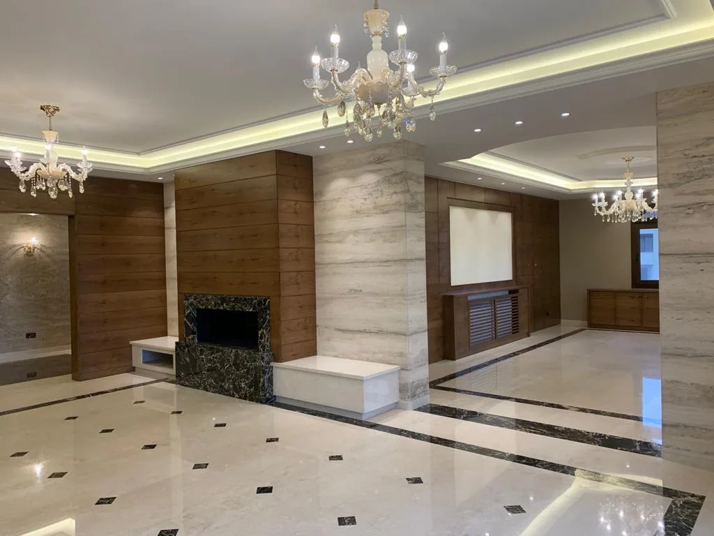 Super Deluxe Decorated Apartment for Sale in Kleiat — الصورة 5