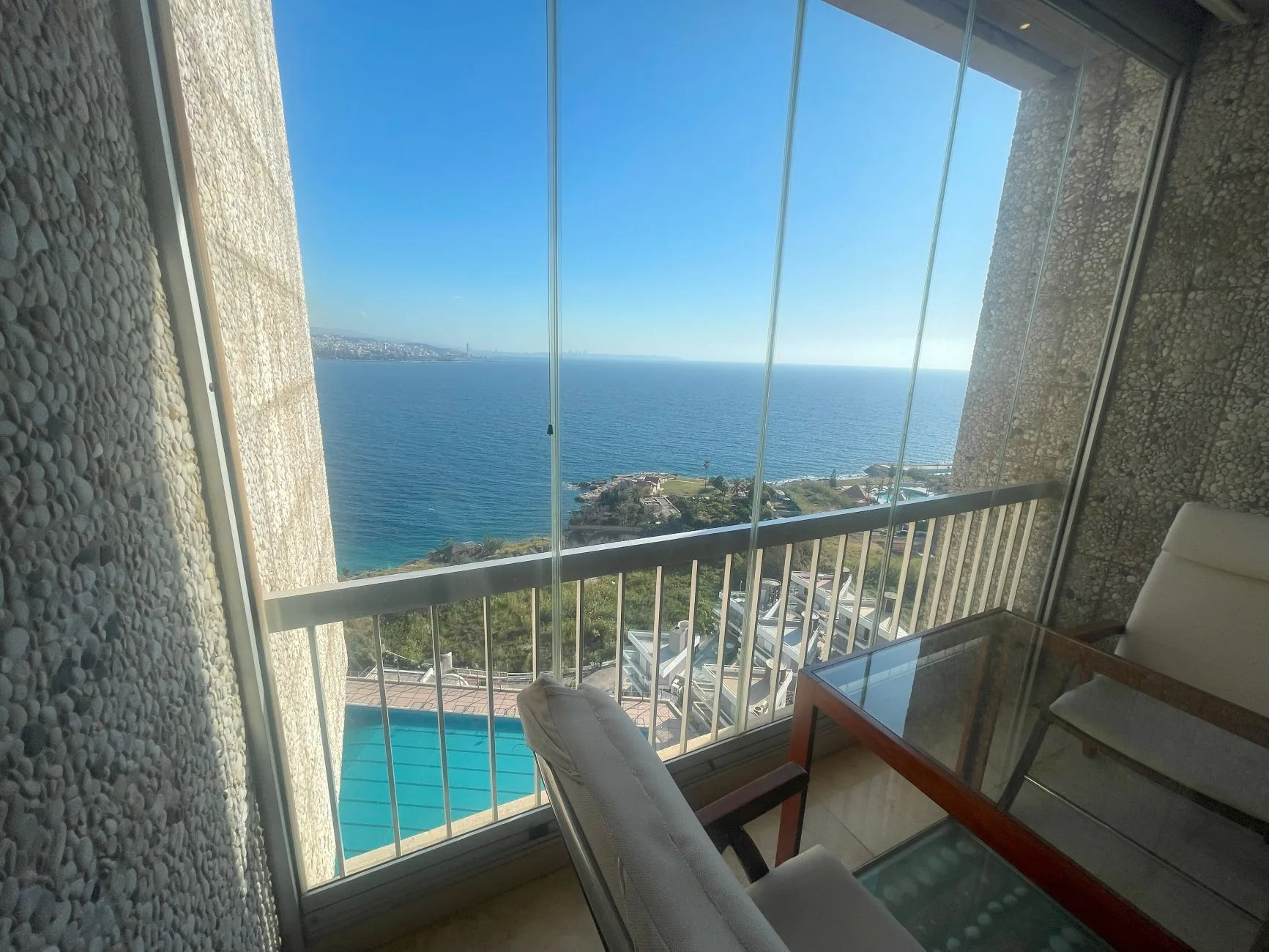 Furnished Sea View Chalet for Rent in Tabarja — الصورة 3