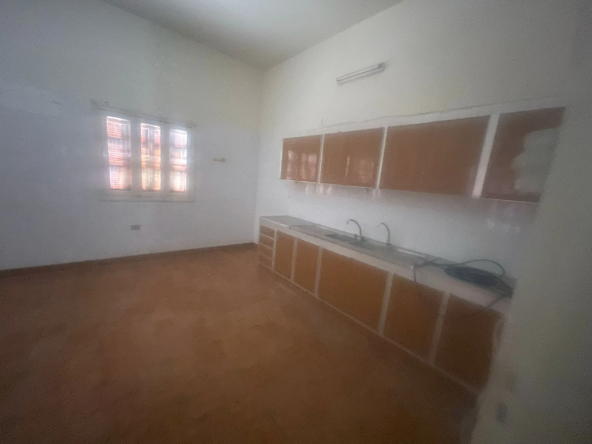 Spacious Apartment for Rent in Haret Sakher — الصورة 5