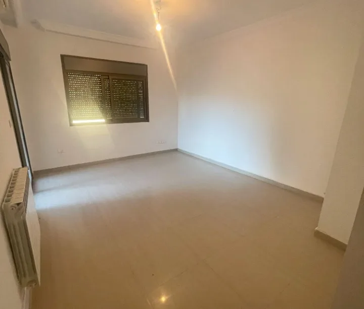 Apartment for Sale in Kfarhbab — الصورة 3