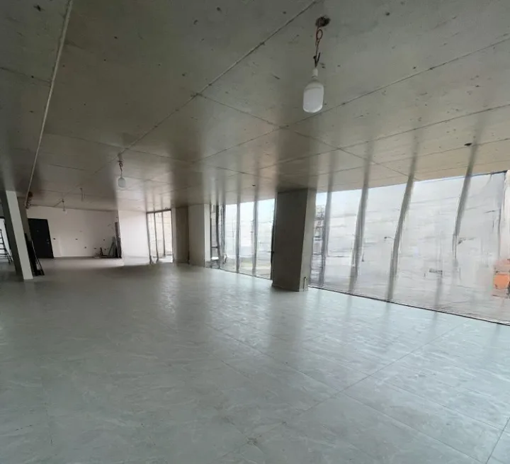 Showroom for Rent in Tabarja — الصورة 4