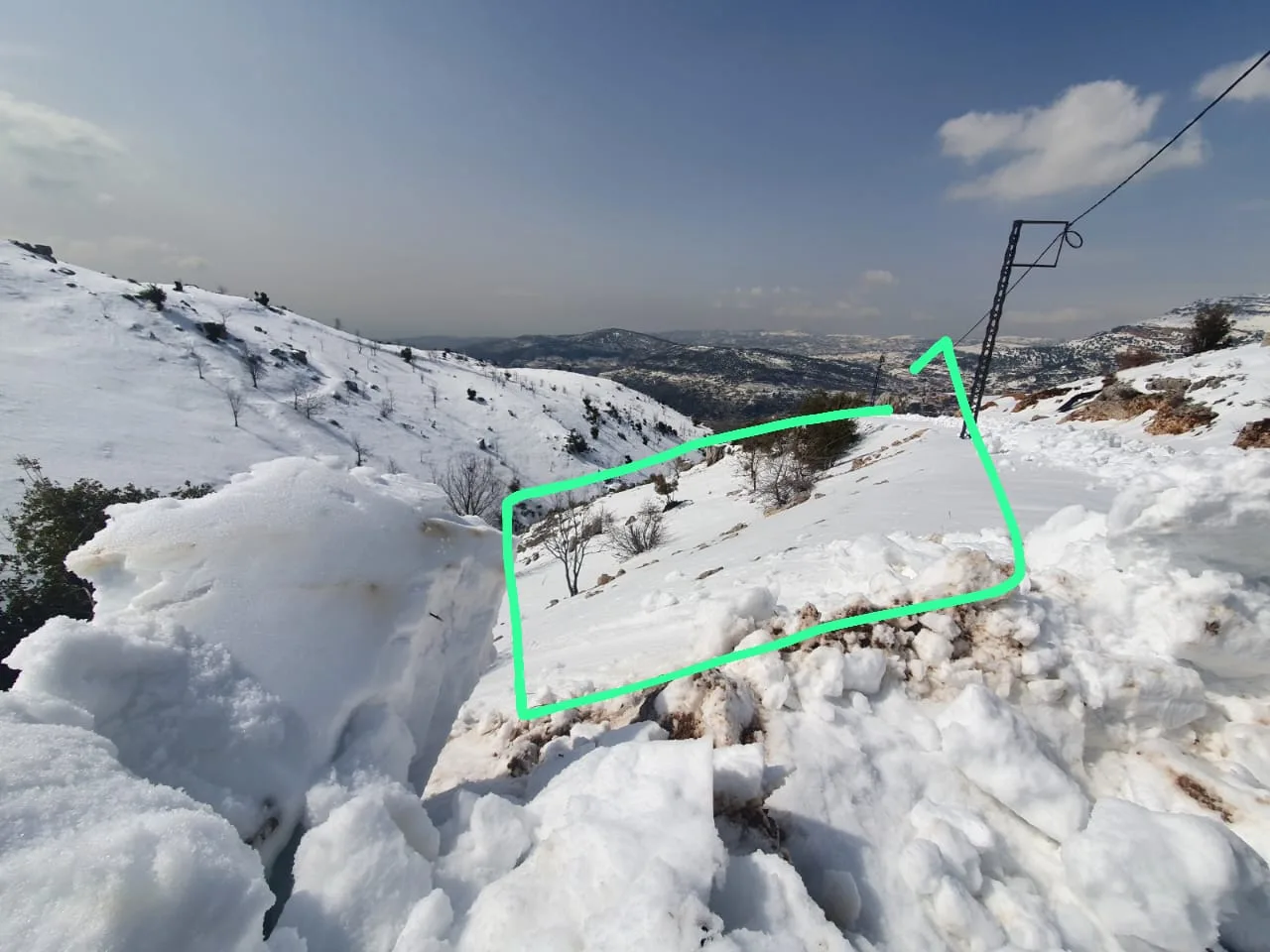 Land for Sale in Zaarour — الصورة 3