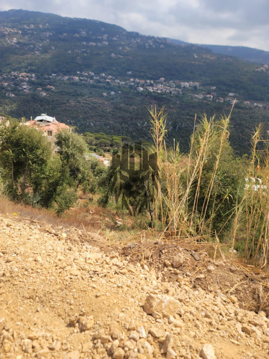 Land For Sale In Baabdat — photo 4