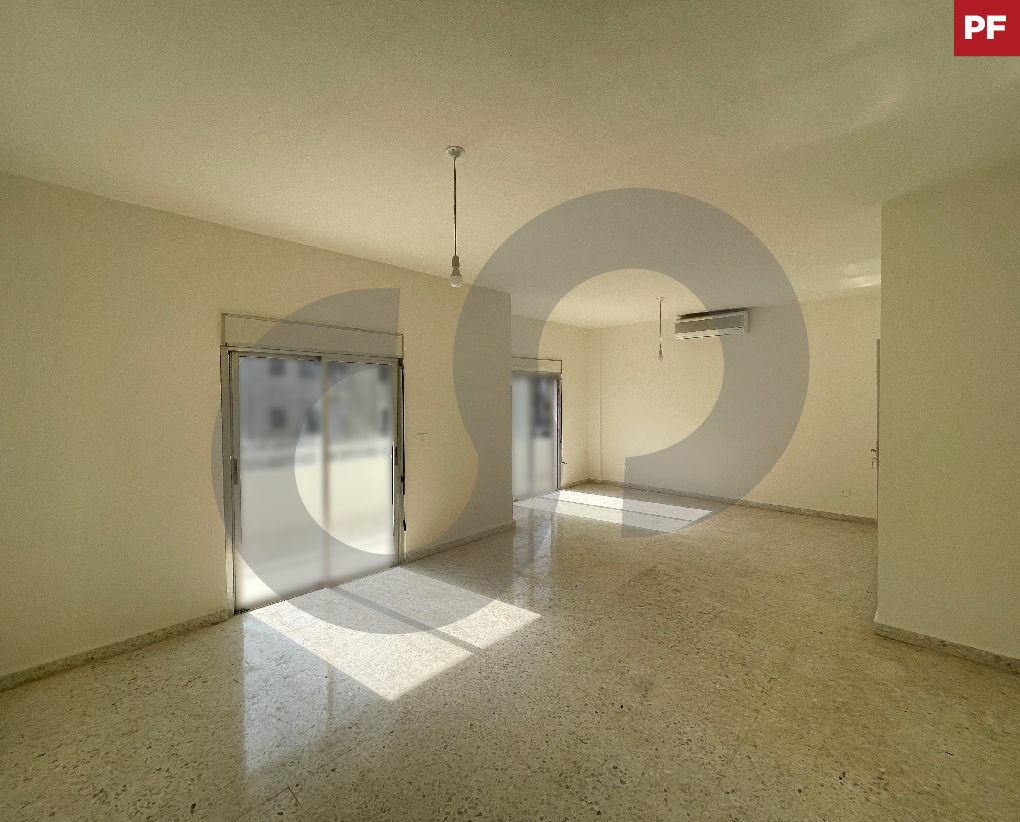 165 Sqm apartment, located in Hazmieh, newly renovated — photo 1