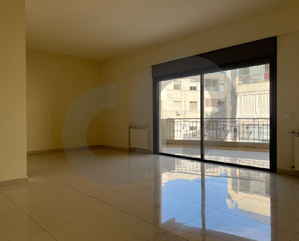 Exclusive 200 SQM Apartment - Mezher - Antelias — الصورة 3