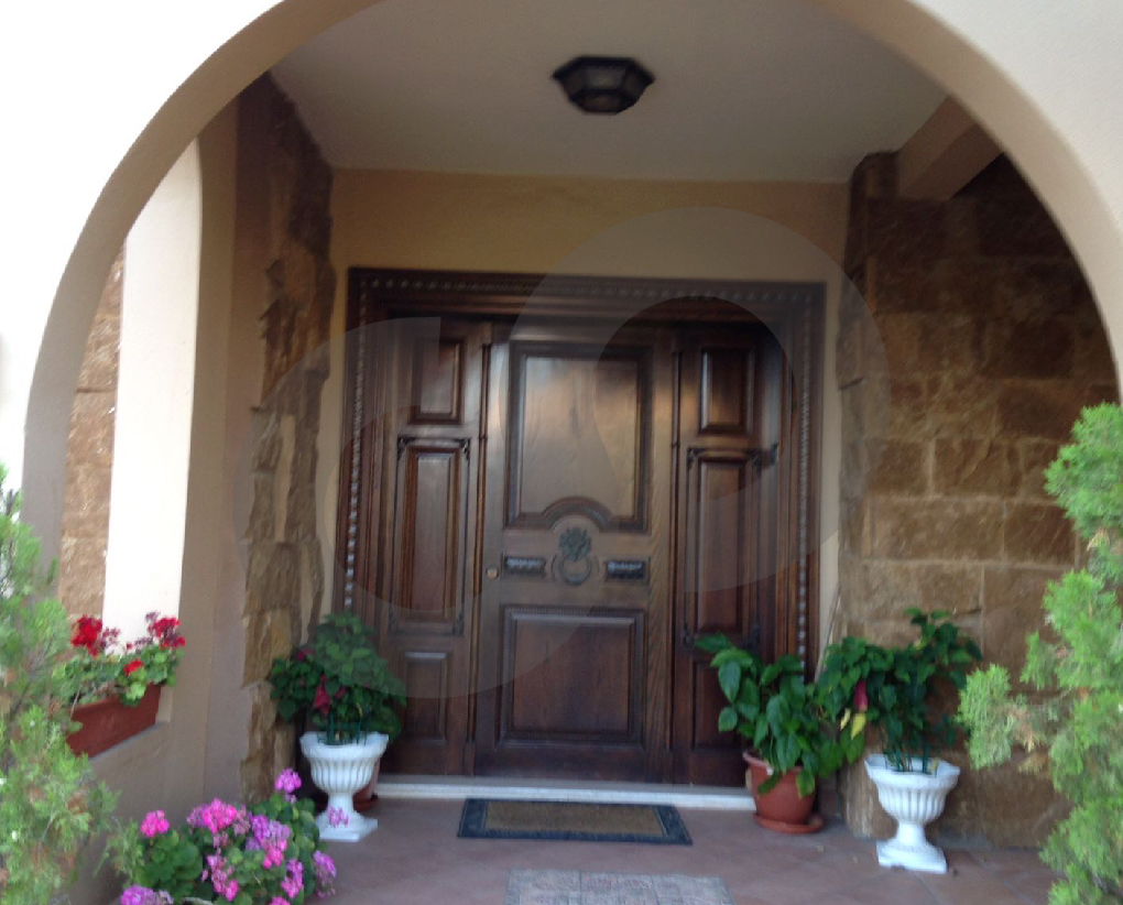 450-square-meter villa showcases exquisite architecture both inside and out. — الصورة 3