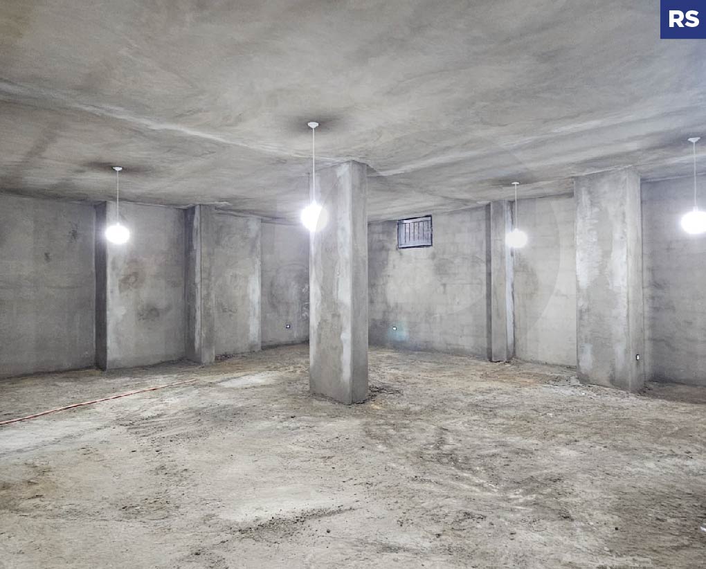 For Rent– Warehouse in Halat