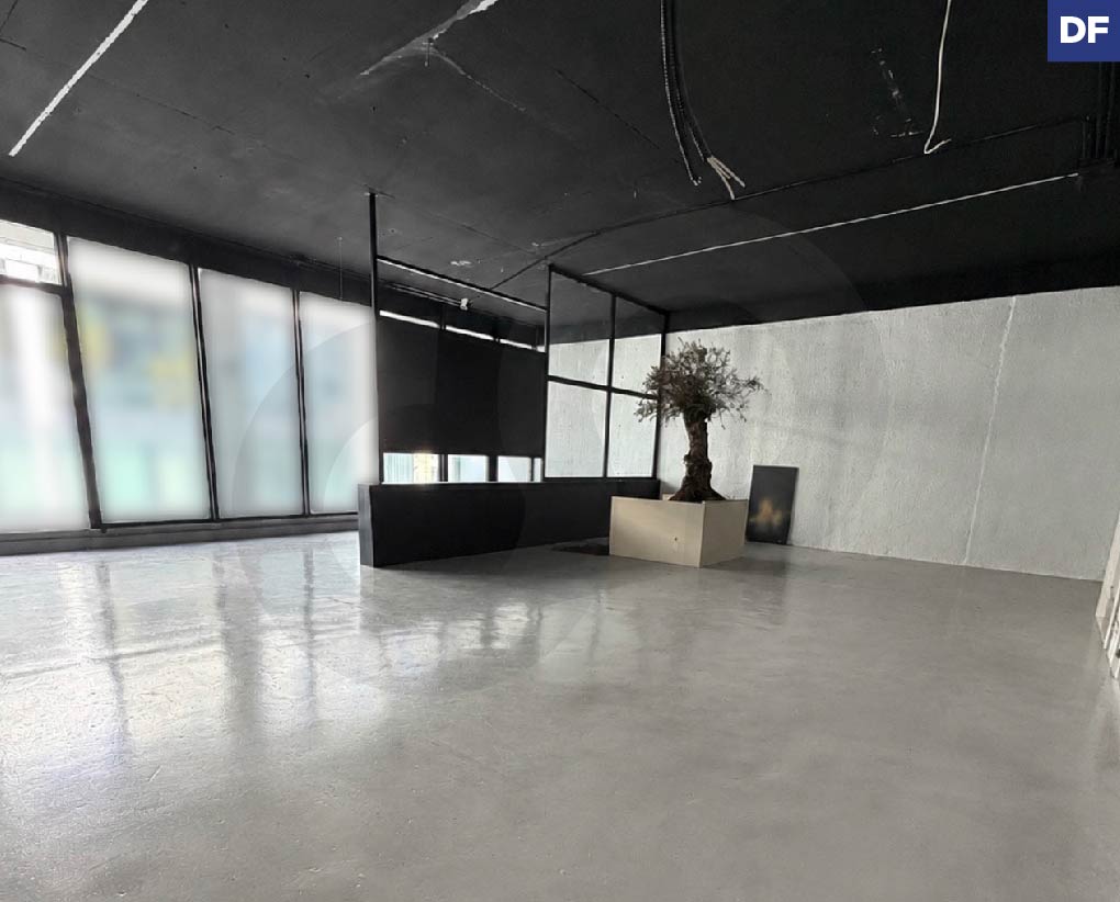 130 sqm office now available for rent in Waterfront, Dbayeh