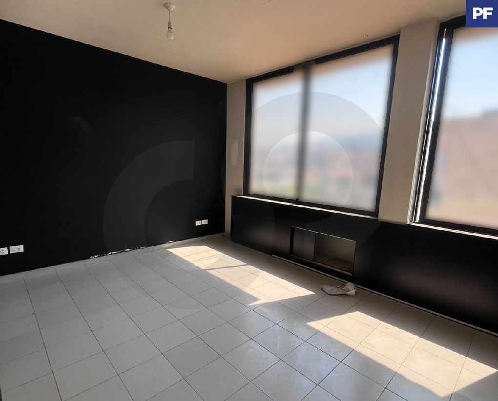 OFFICE/PRIME LOCATION / 5TH FLOOR/BUSINESS AREA/HAZMIYEH ,BAABDA