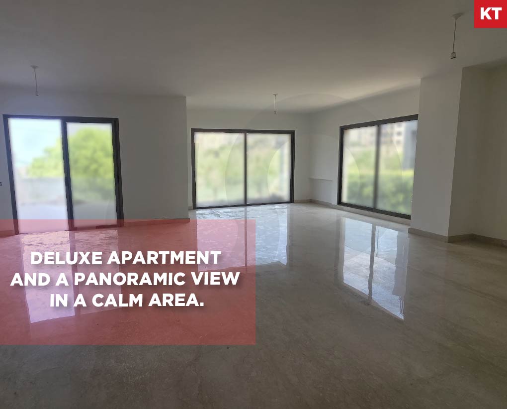 Deluxe Apartment with Panoramic View in Mtayleb