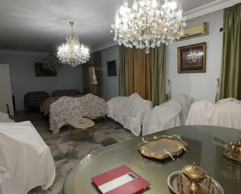 210sqm apartment in prime location in salim slem for sale — الصورة 2