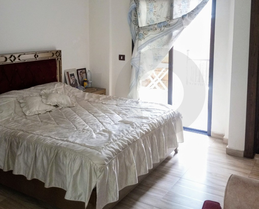 Discover the essence of Town living with this 190 Sqm apartment and 90 Sqm Terrace located in Aley Town — الصورة 3