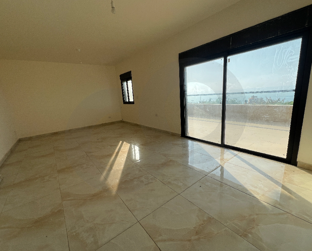 This spacious 200 sqm apartment is located in a prime area — الصورة 3