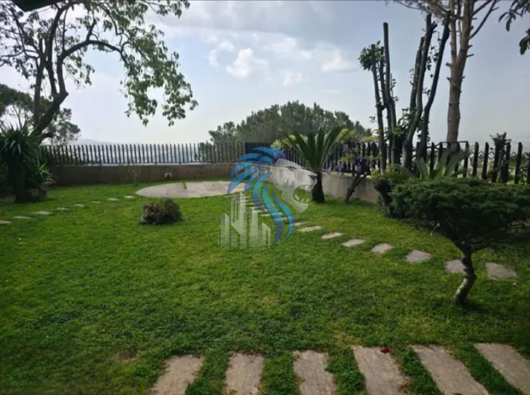 Villa For Sale In Ain Saadeh