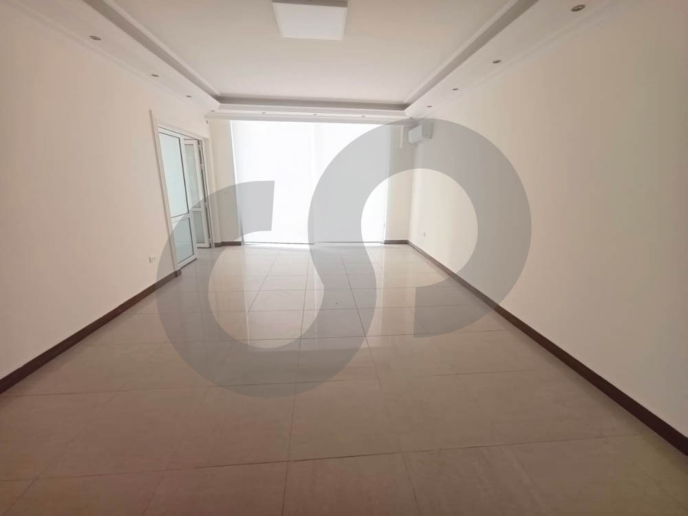 Apartment for sale in Furn El Chebback-Open View/Suitable for office use — photo 2