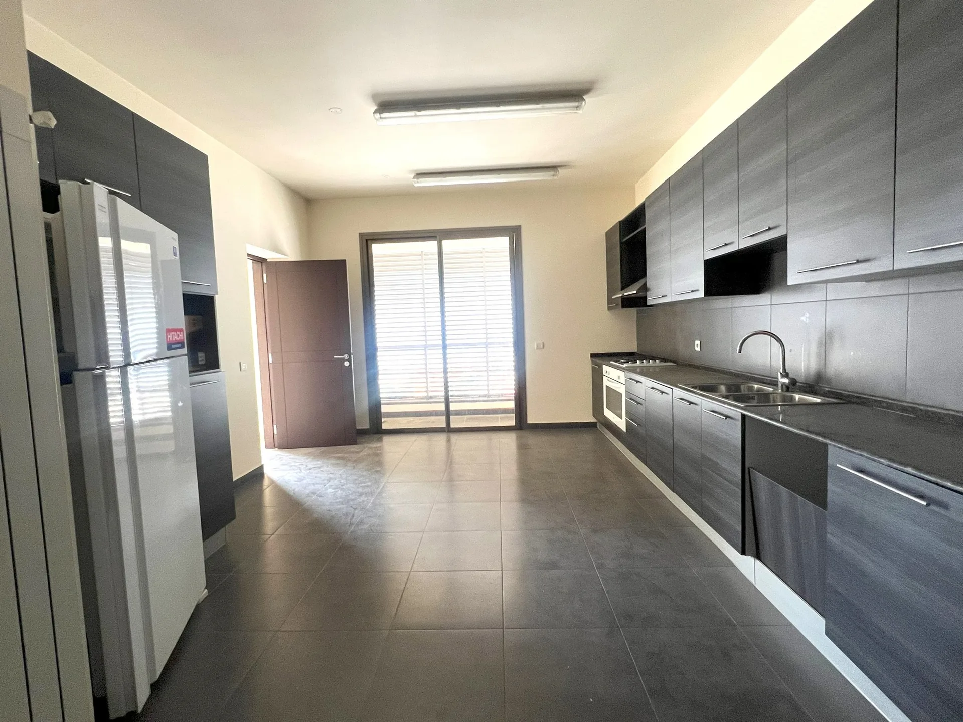 Apartment for Sale in Syoufi, Achrafieh, Beirut, Lebanon — الصورة 6