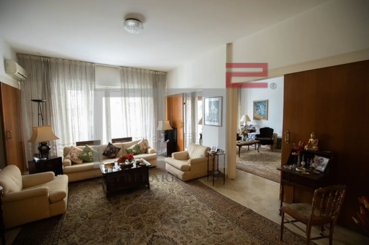Apartment for Sale in Furn El Hayek