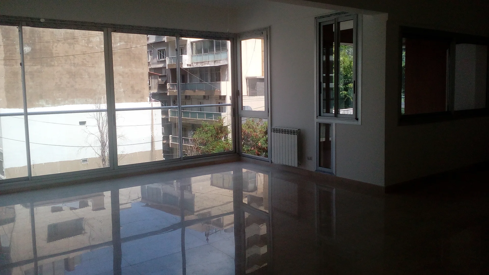 Apartment for Rent in Achrafieh — الصورة 1