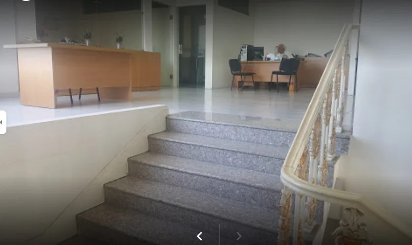 Showroom for Rent in Mansourieh, Lebanon — الصورة 3