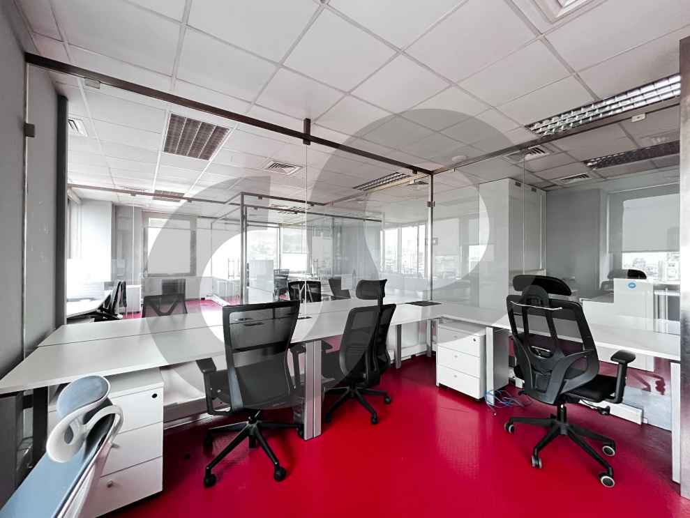 Furnished office/Horsh Tabet /prime location — الصورة 3