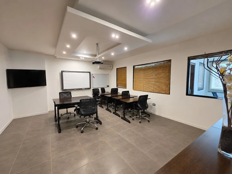 Office for sale in Hazmieh — الصورة 4