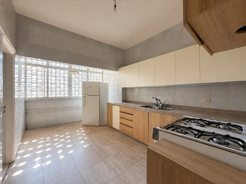 Apartment for Sale in Achrafieh — الصورة 5