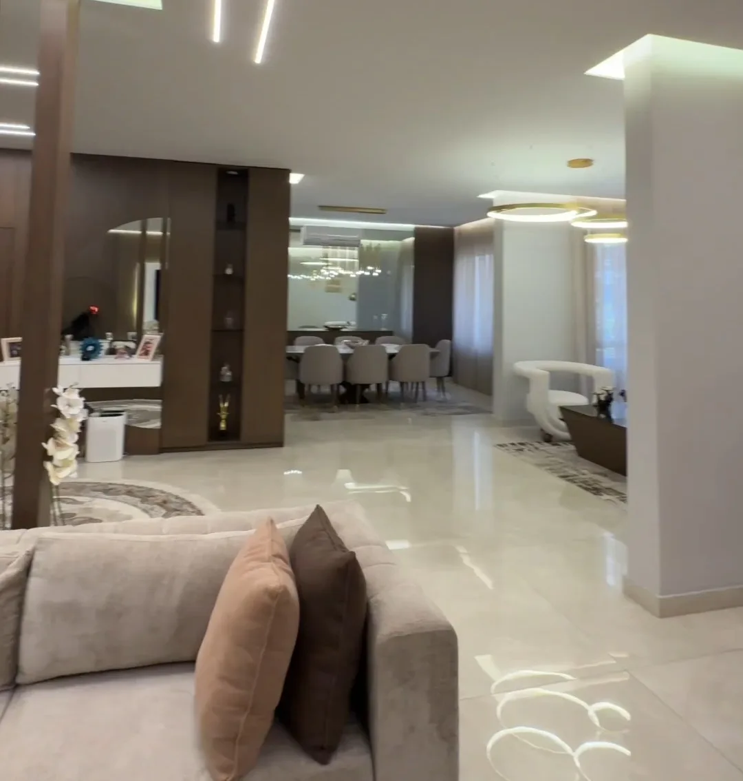 Furnished Apartment for Sale in Koreitem — الصورة 2
