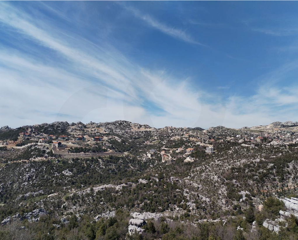 LAND LOCATED IN FEITROUN IS NOW LISTED FOR SALE ! — الصورة 2
