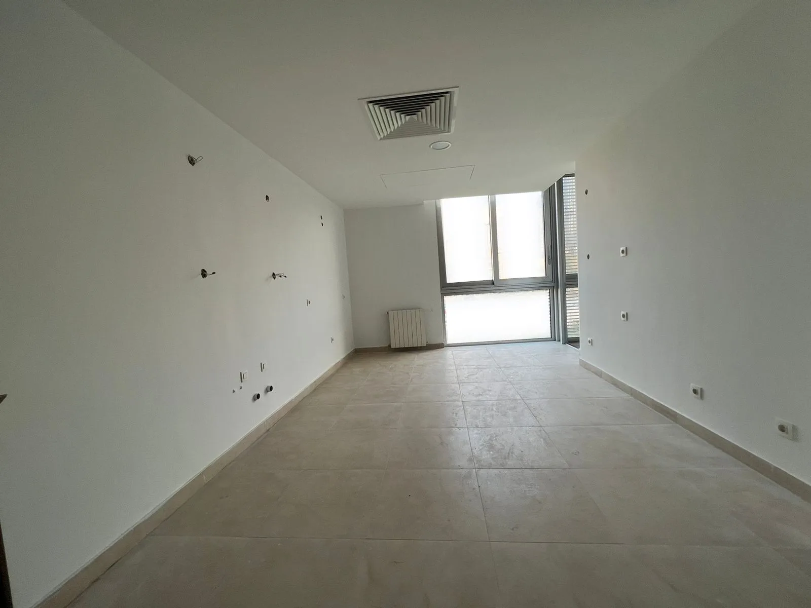 Apartment for Sale in Downtown, beirut — الصورة 2