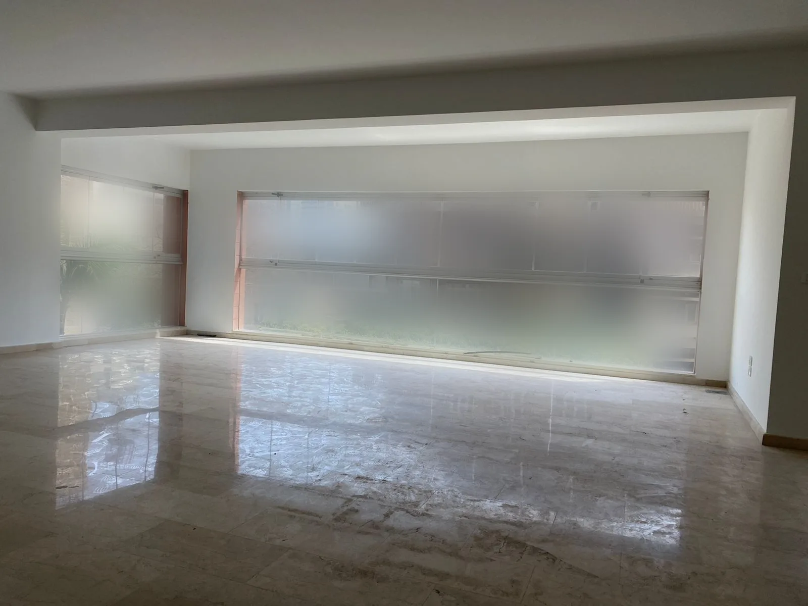 Apartment for Sale in Caree d'or, Achrafieh, Beirut, Lebanon