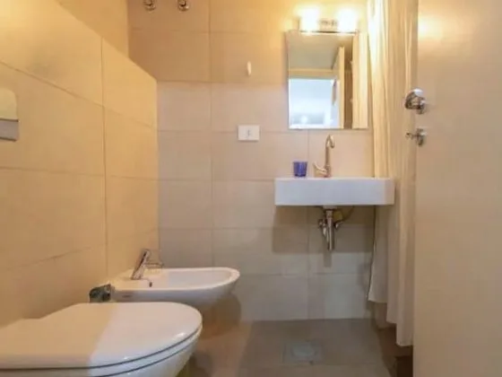 Apartment for Rent in Gemayzé — الصورة 9