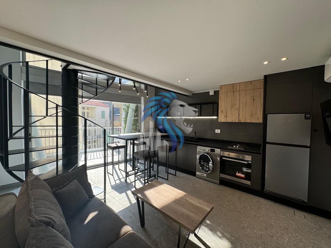Duplex For Rent In Mar Mikhael — الصورة 5