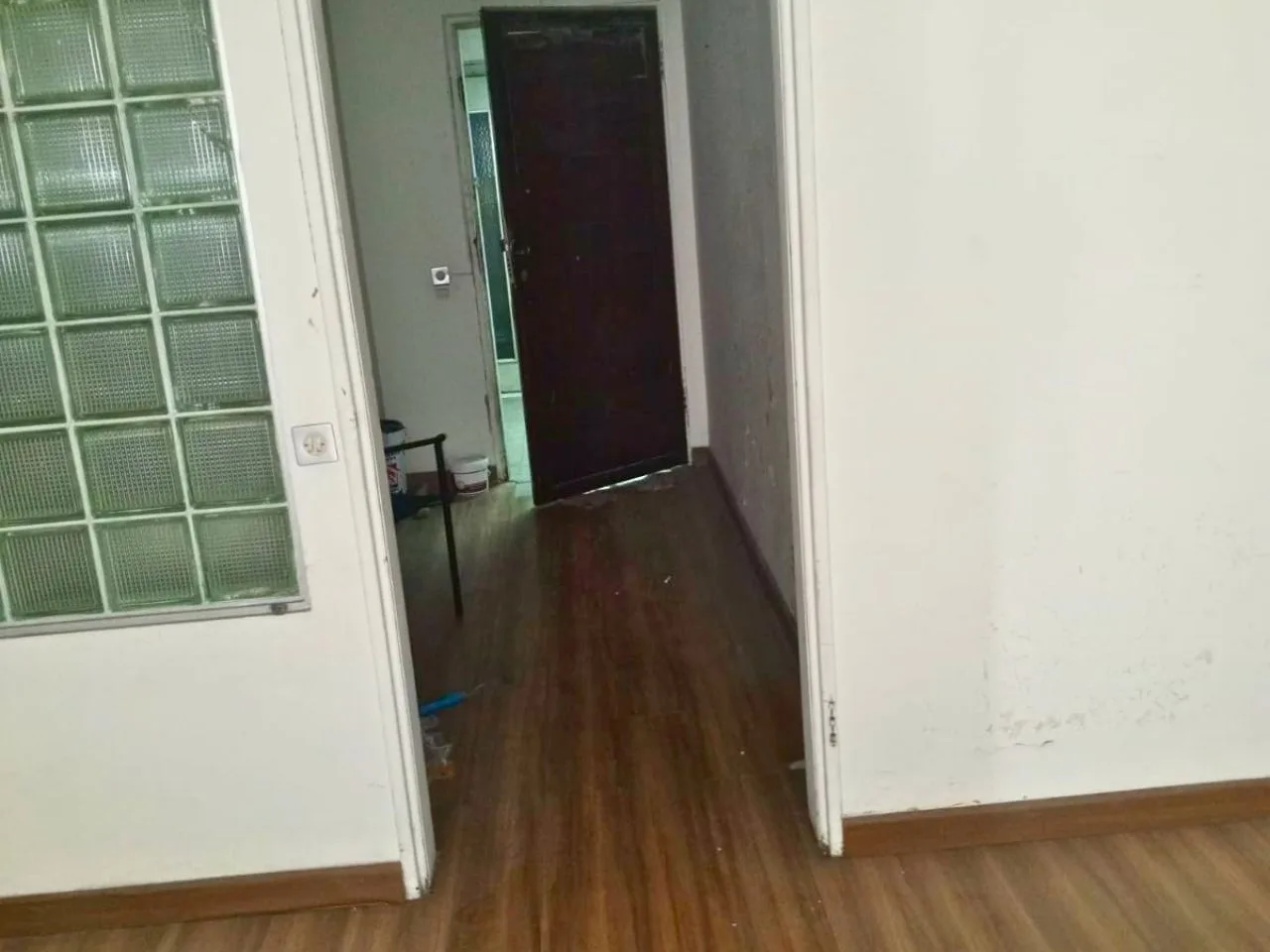 Office for Rent in Saifi Village, Achrafieh, Lebanon — الصورة 4