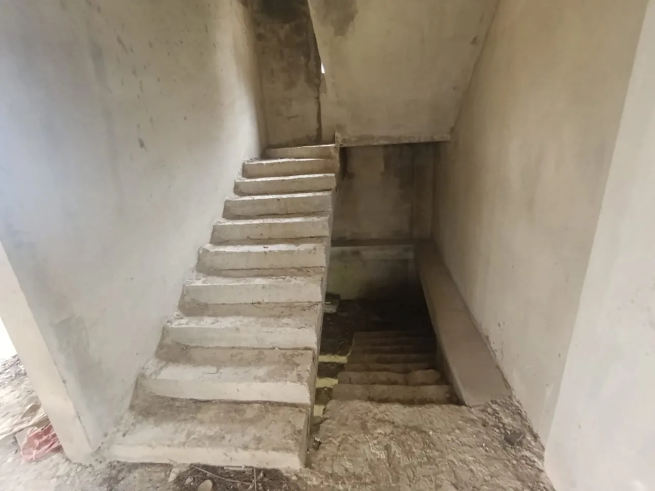 Under-Construction Villa for Sale in Beit Mery — الصورة 4