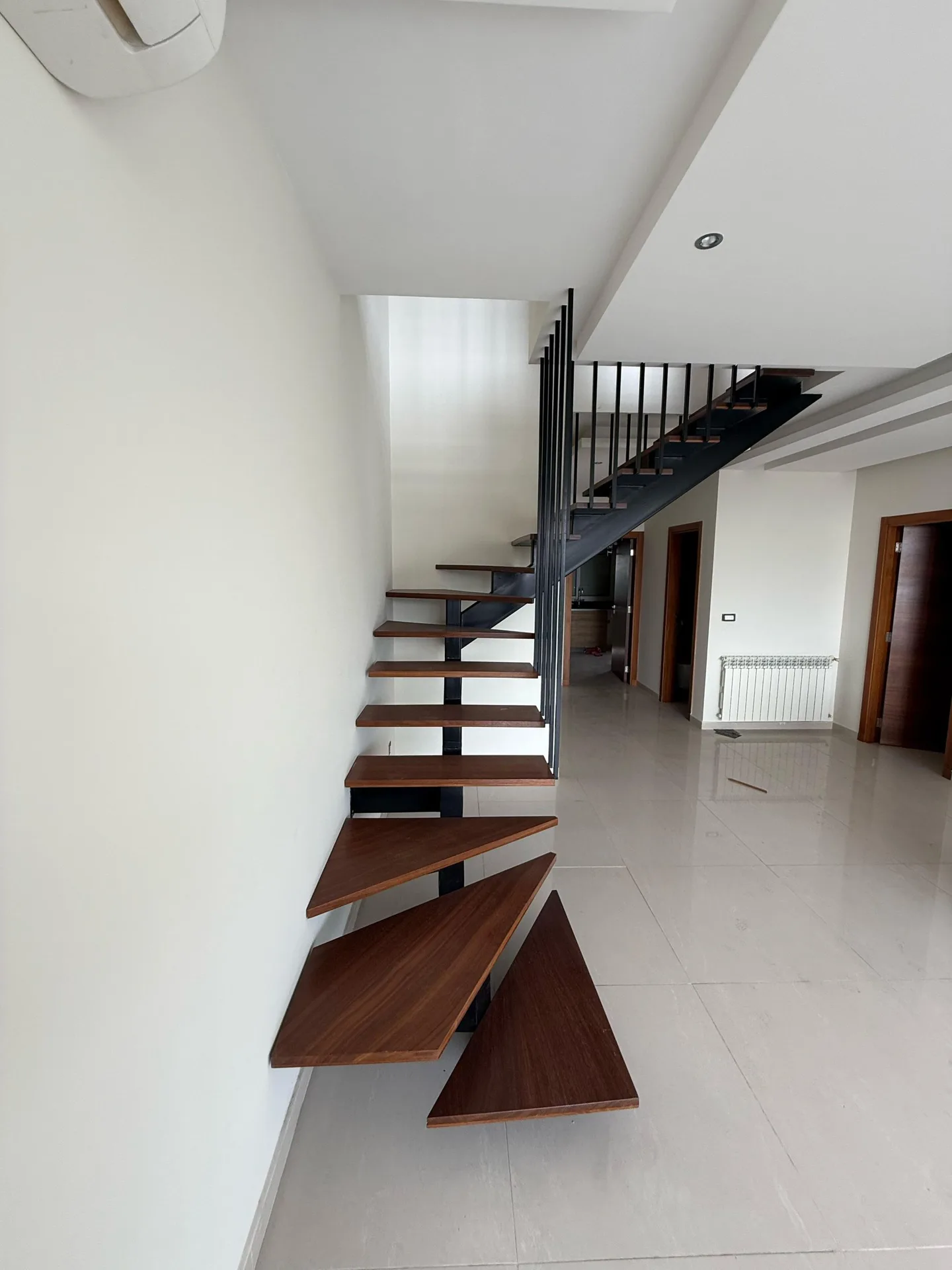 Duplex Apartment for Rent in Dik El Mehde — الصورة 5