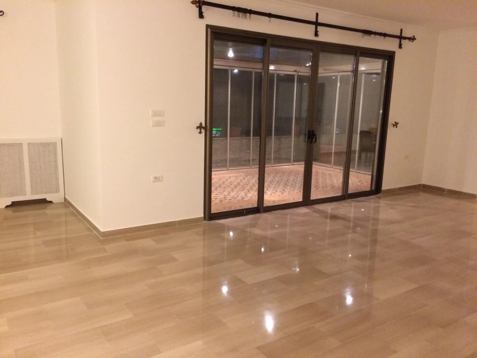 Apartment for Sale – Achrafieh — الصورة 3