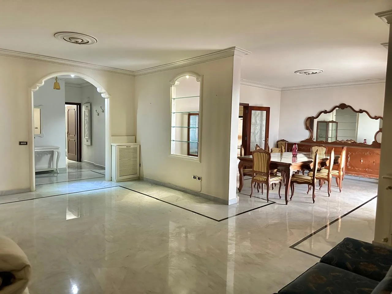 Furnished Apartment for Sale in Kornet Chehwan