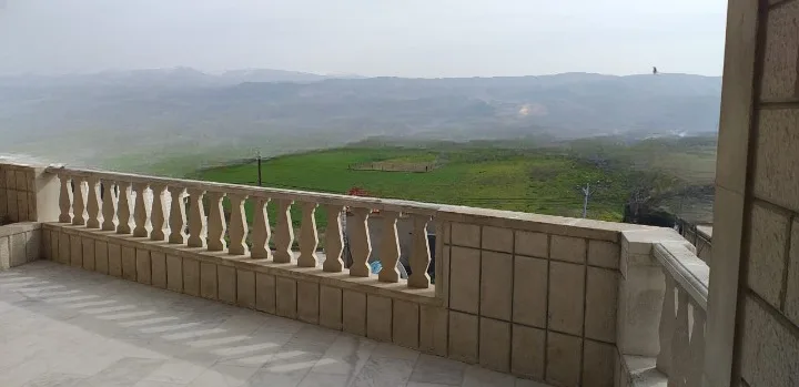 Residential Building for Sale in Zahle — الصورة 2