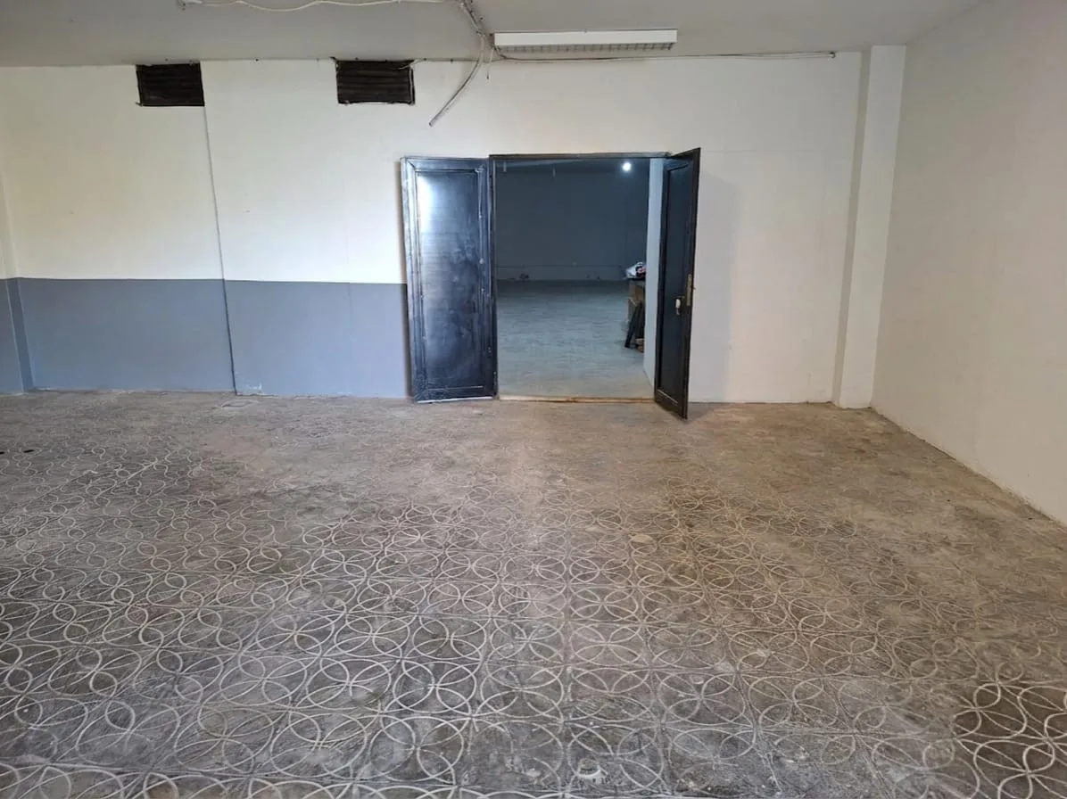 Warehouse for Sale in Mansourieh — الصورة 3