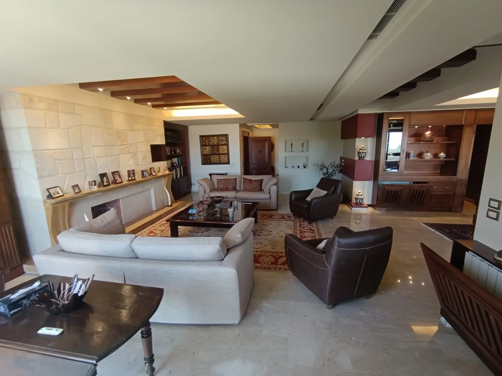 Apartment For Sale in Broumana — الصورة 3