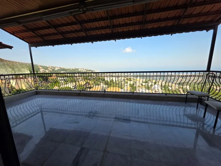 Apartment for Rent in Kornet El Hamra — الصورة 1