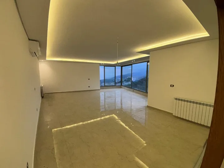 Apartment for Rent in Kornet Chehwan — الصورة 2