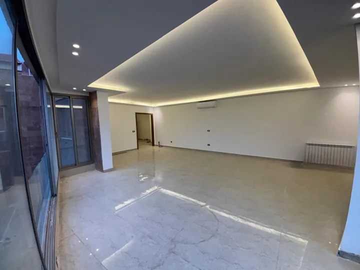 Apartment for Rent in Kornet Chehwan — الصورة 3