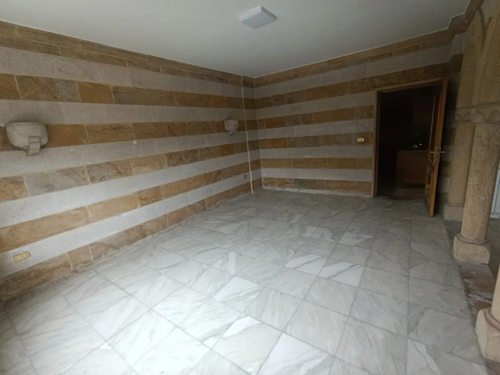 Apartment for Sale in Beit Mery — الصورة 5