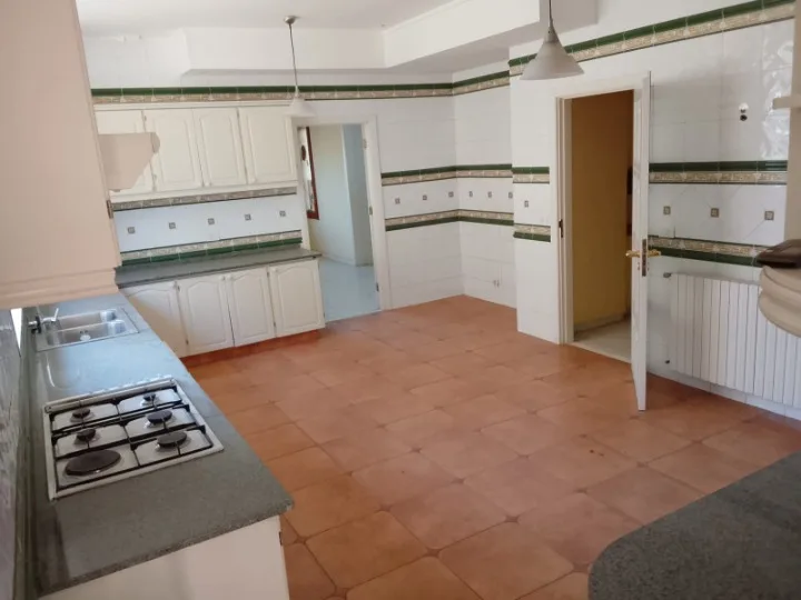 Apartment for Sale in Broumana — الصورة 4