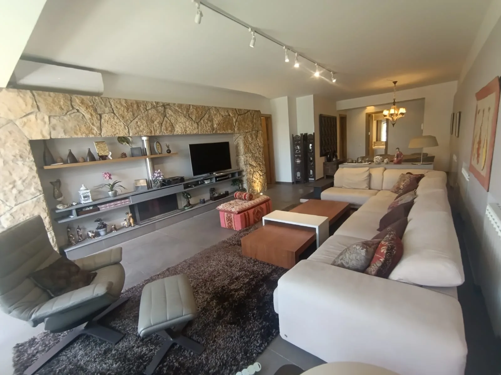Furnished Apartment for Rent in Dahr El Sawan — الصورة 2