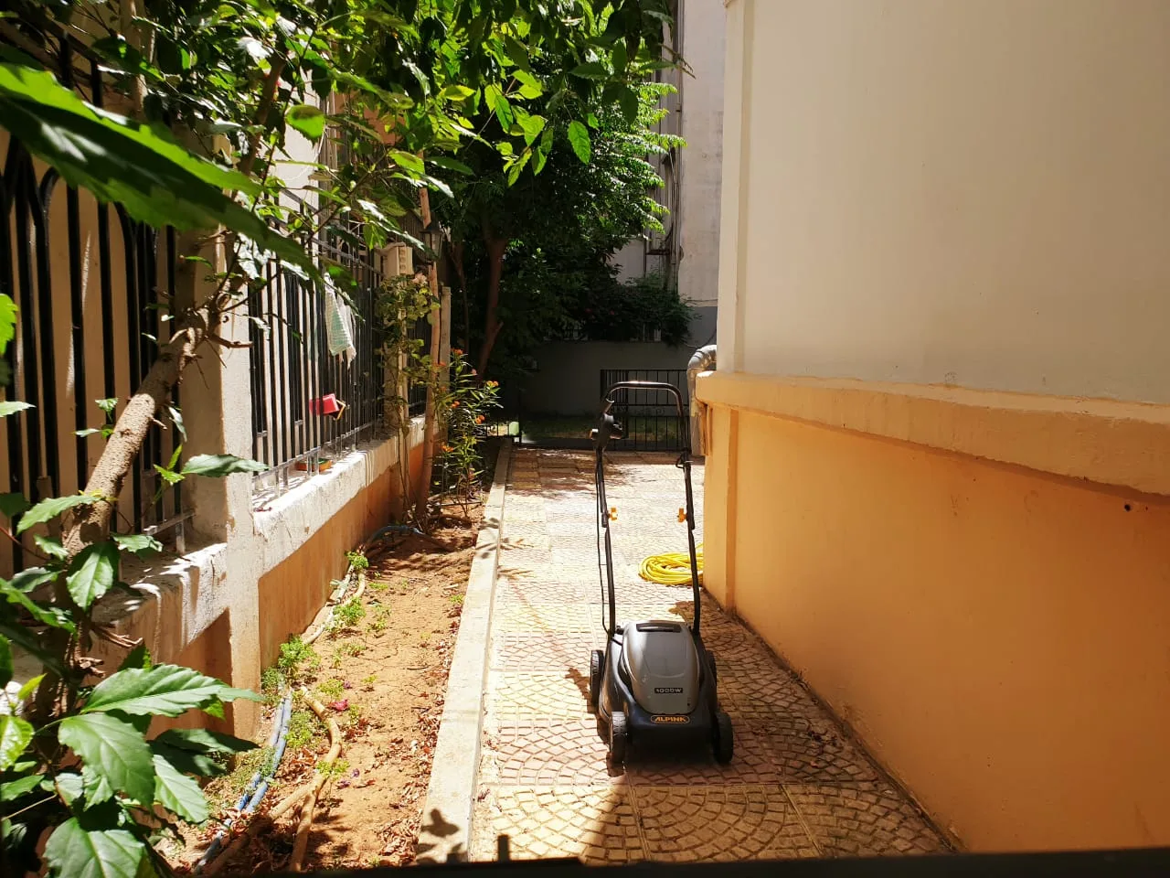 Land for Sale in Achrafieh, Beirut, Lebanon — الصورة 2